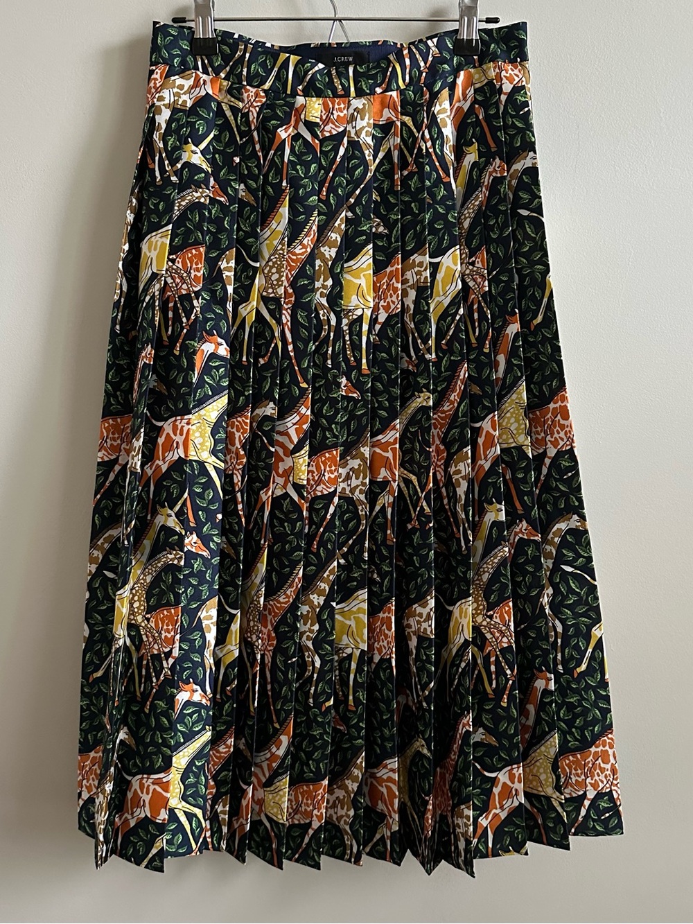 NWOT J.Crew Pleated Midi Skirt in Giraffes Navy Saffron Size 2